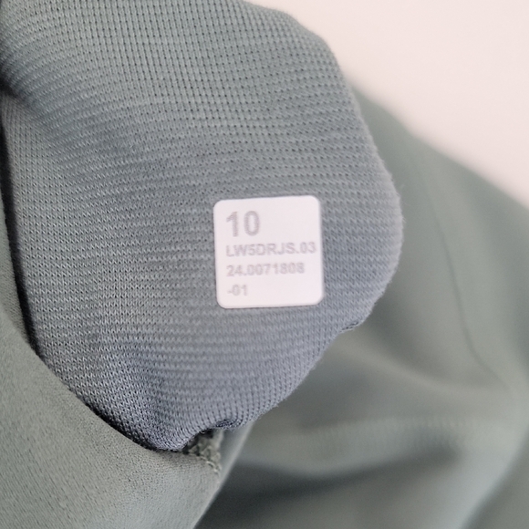 Lululemon Athletica Sage Green Leggings - Picture 3 of 15